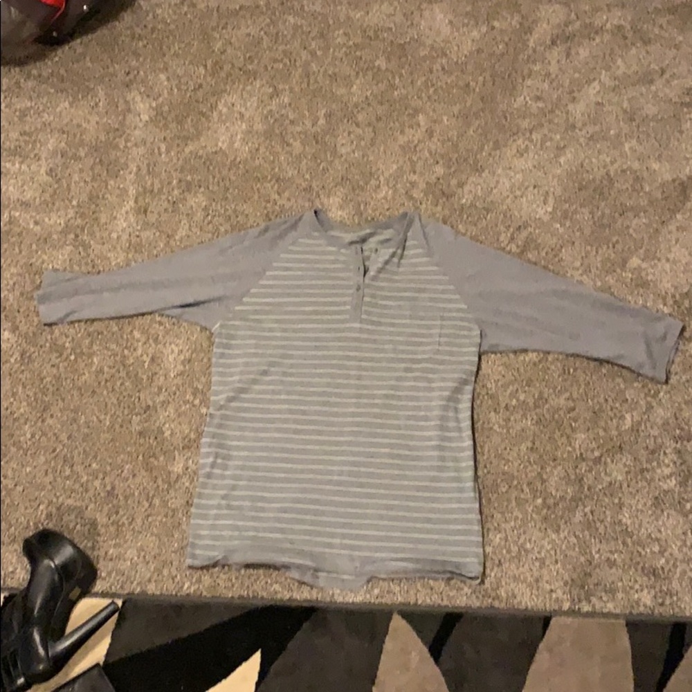 Half sleeve button up shirt
